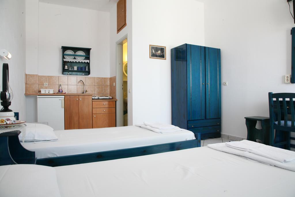Hotel Panselinos Anafi Esterno foto
